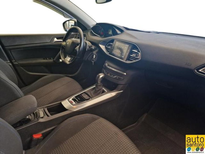 Peugeot 308 SW usata a Salerno (9)
