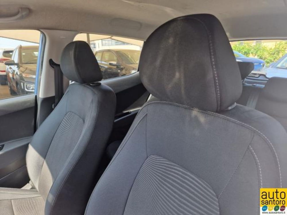 Hyundai i10 usata a Salerno (11)