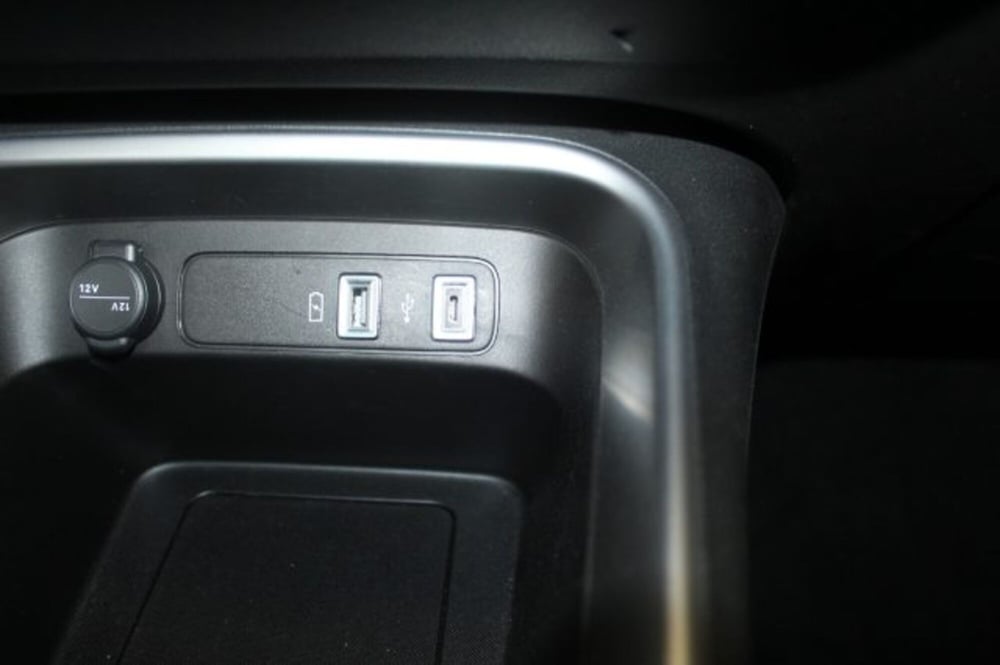 Jeep Avenger usata a Terni (14)