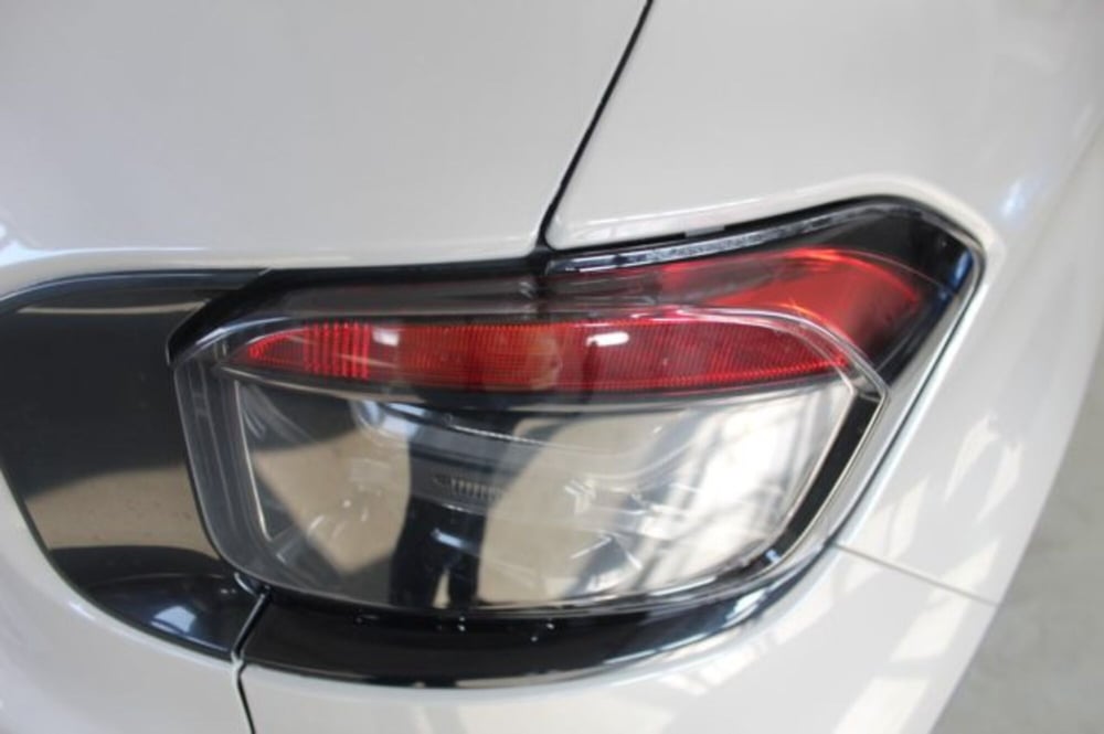 Jeep Avenger usata a Terni (17)