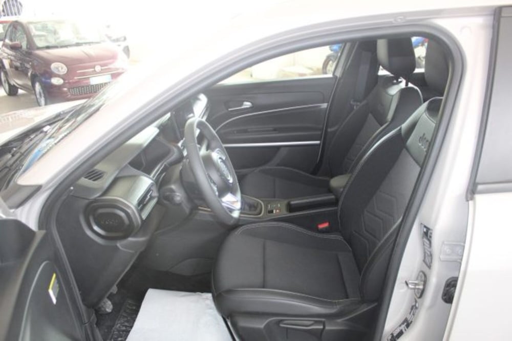 Jeep Avenger usata a Terni (7)