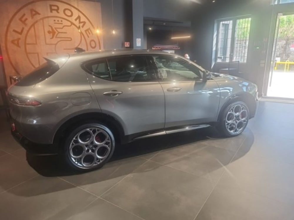 Alfa Romeo Tonale nuova a Monza e Brianza (4)