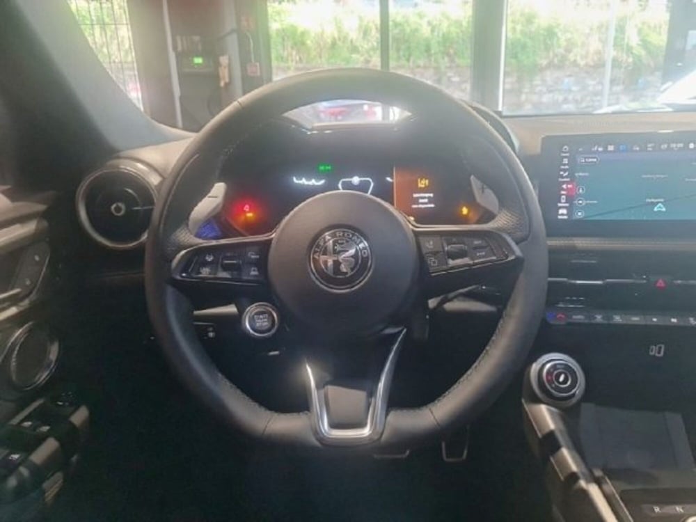 Alfa Romeo Tonale nuova a Monza e Brianza (9)