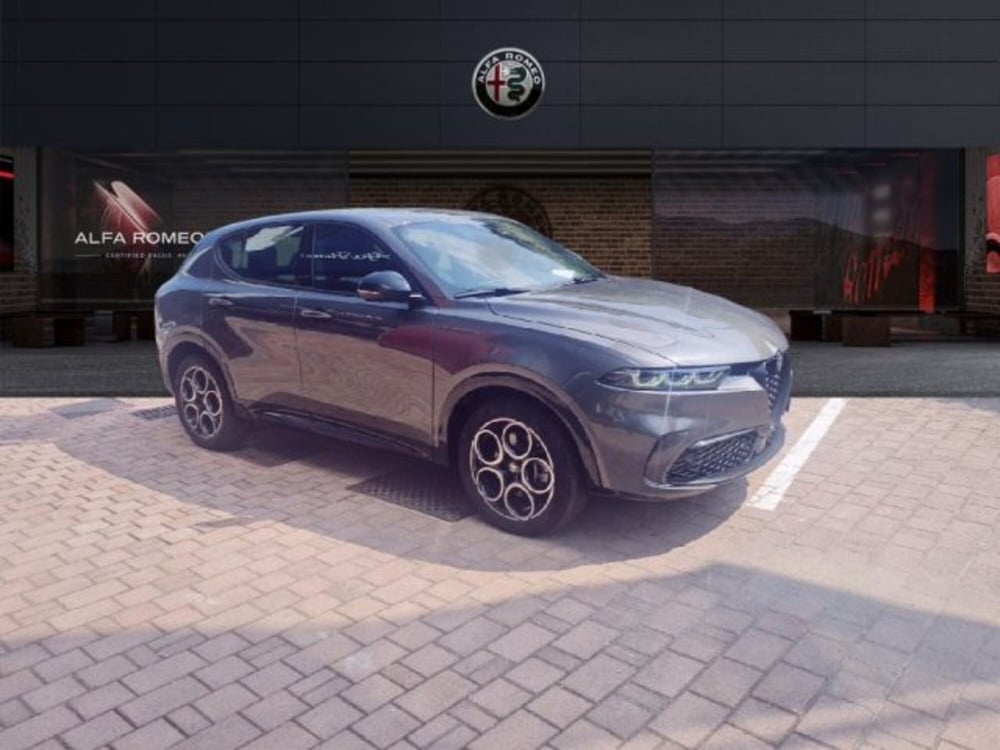 Alfa Romeo Tonale nuova a Monza e Brianza (3)