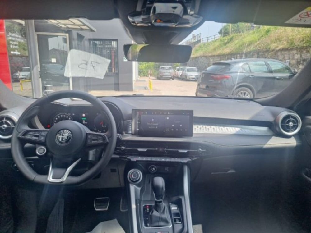 Alfa Romeo Tonale nuova a Monza e Brianza (8)