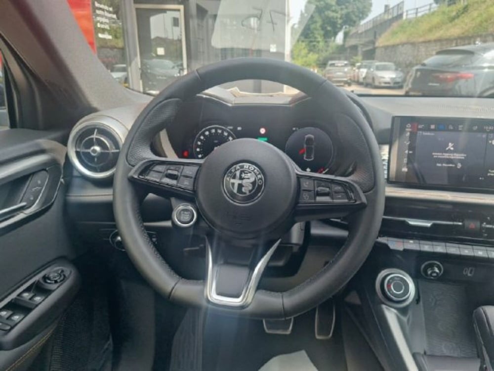 Alfa Romeo Tonale nuova a Monza e Brianza (9)