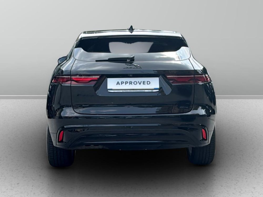 Jaguar F-Pace usata a Varese (7)