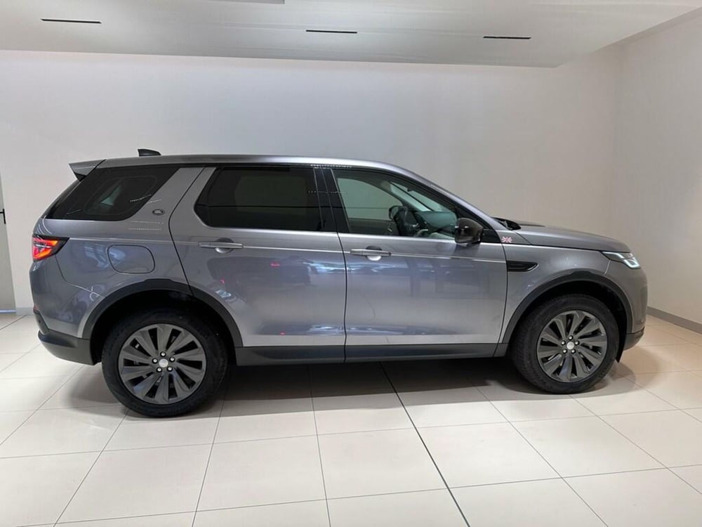 Land Rover Discovery Sport usata a Varese (6)