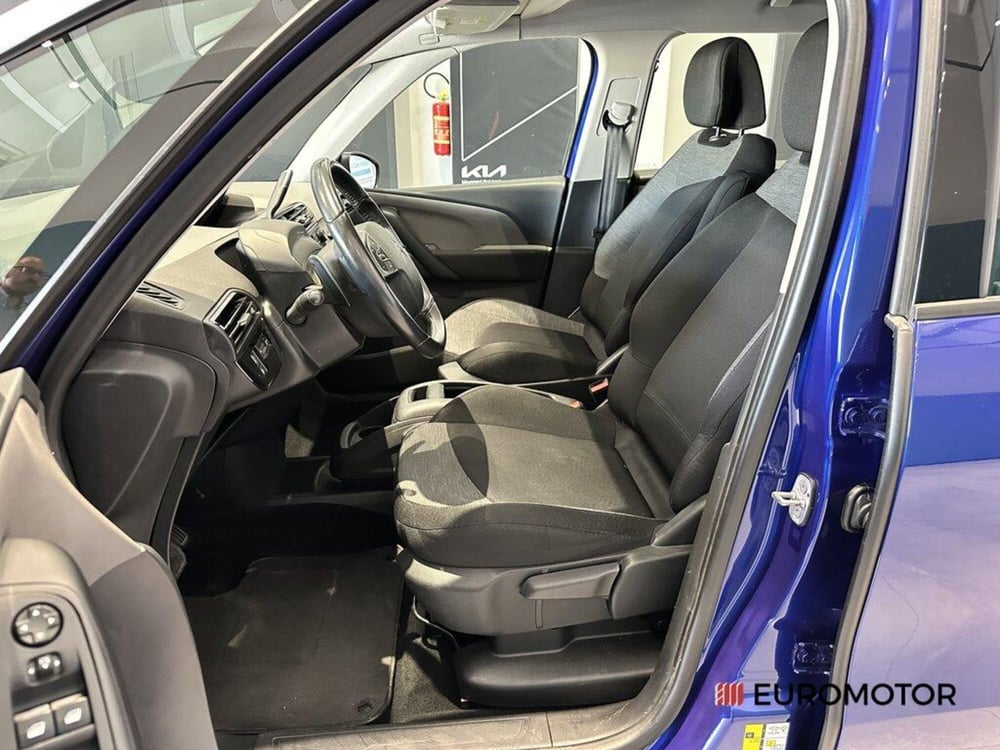 Citroen Grand C4 Picasso usata a Bari (14)