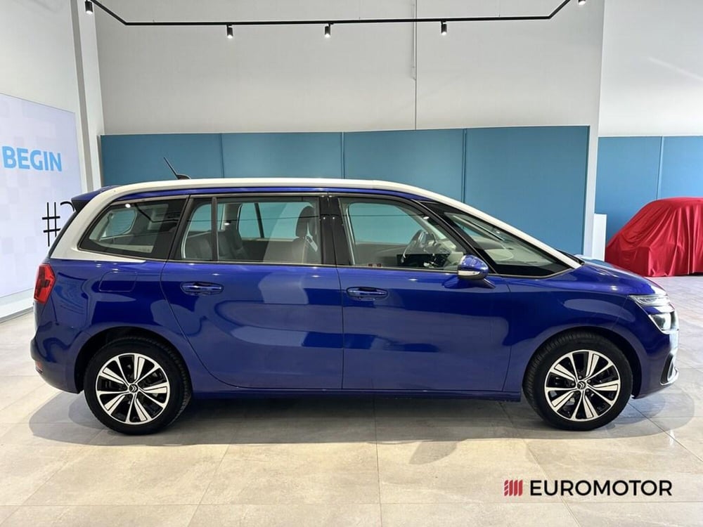 Citroen Grand C4 Picasso usata a Bari (4)
