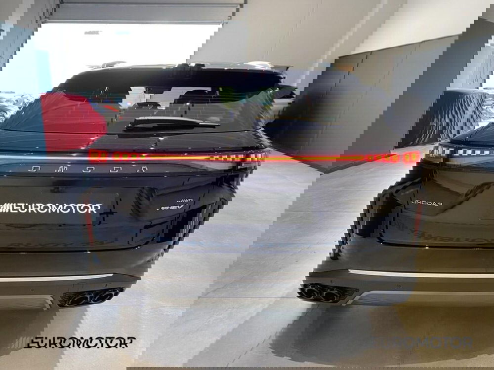 Omoda Omoda 9 SHS-P nuova a Bari (10)