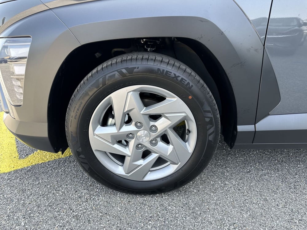 Hyundai Kona nuova a Vercelli (7)