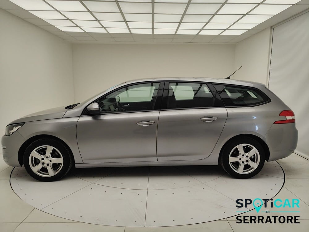 Peugeot 308 SW usata a Como (4)
