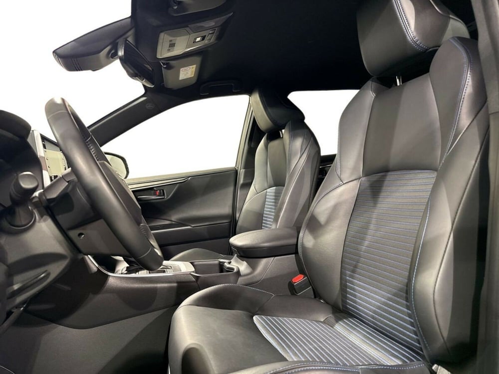 Toyota Rav4 usata a Lecco (12)