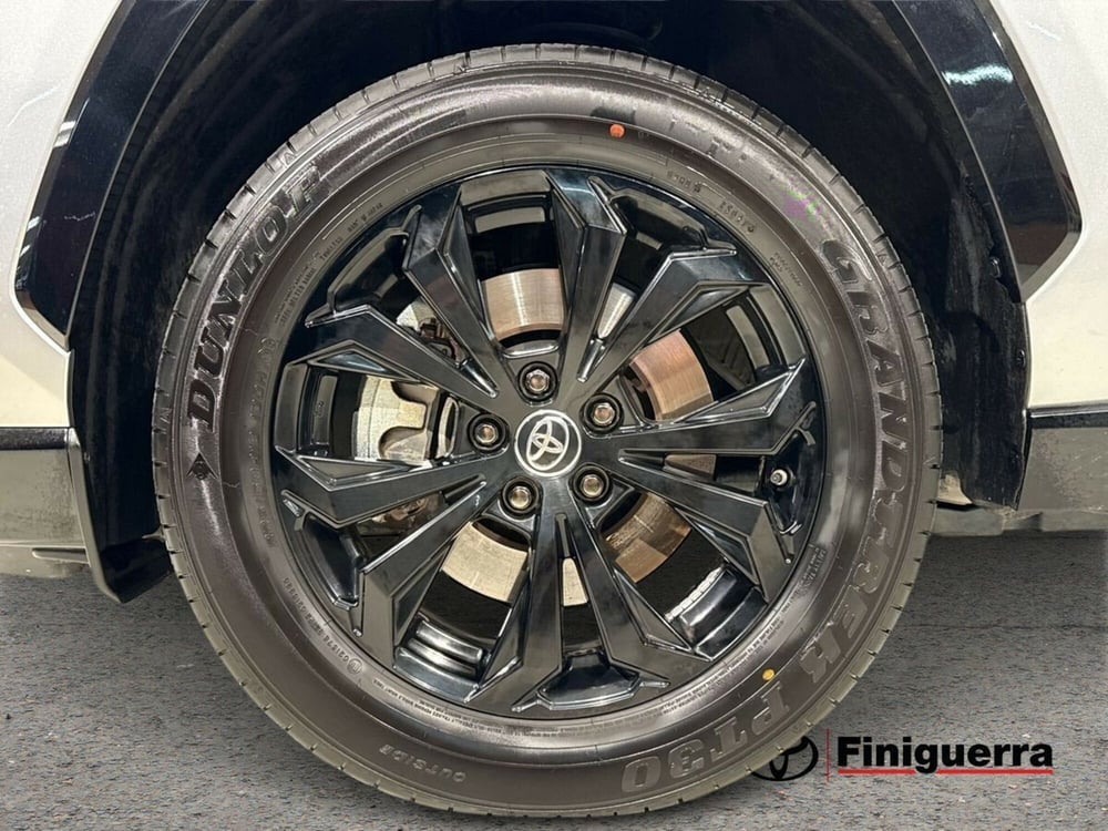 Toyota Rav4 usata a Lecco (8)
