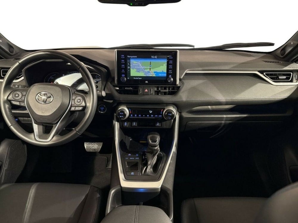 Toyota Rav4 usata a Lecco (9)