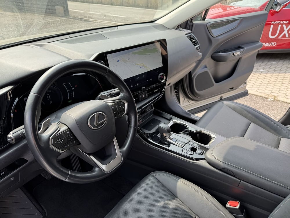 Lexus NX usata a Como (12)