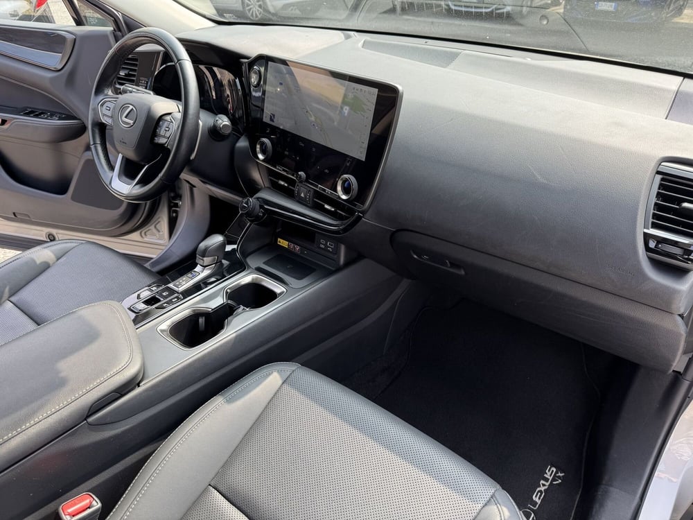 Lexus NX usata a Como (6)
