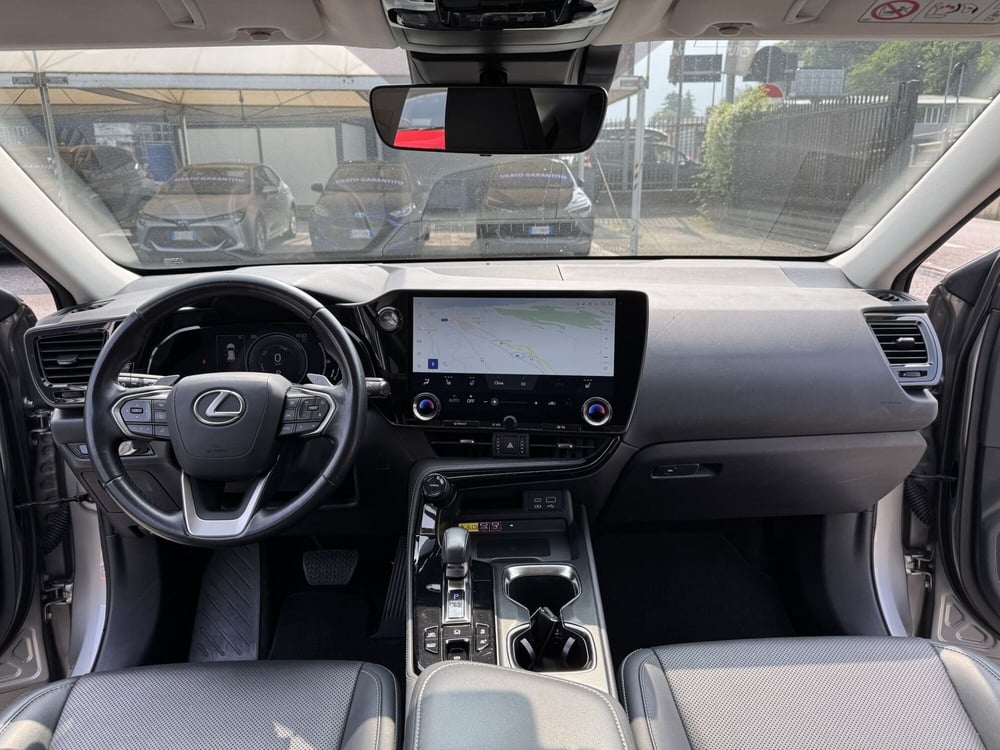 Lexus NX usata a Como (8)