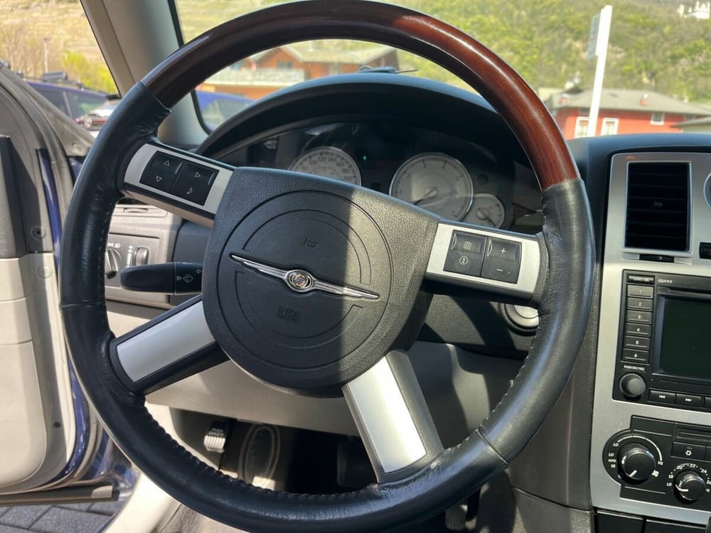 Chrysler 300 C usata a Sondrio (13)