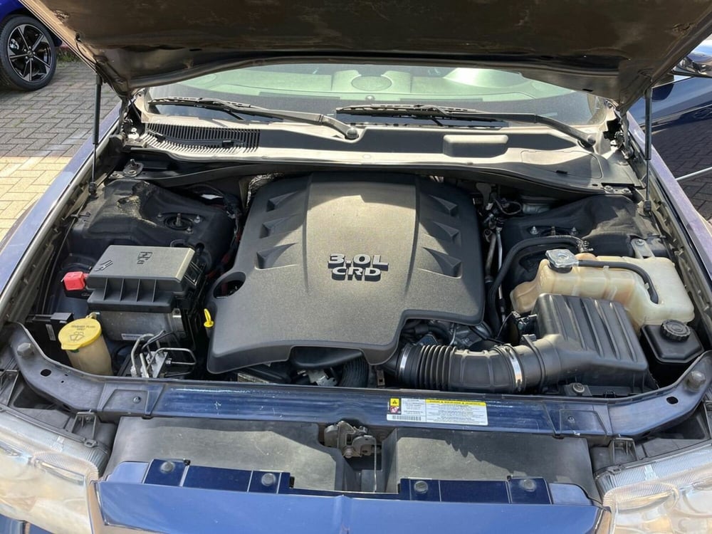 Chrysler 300 C usata a Sondrio (14)