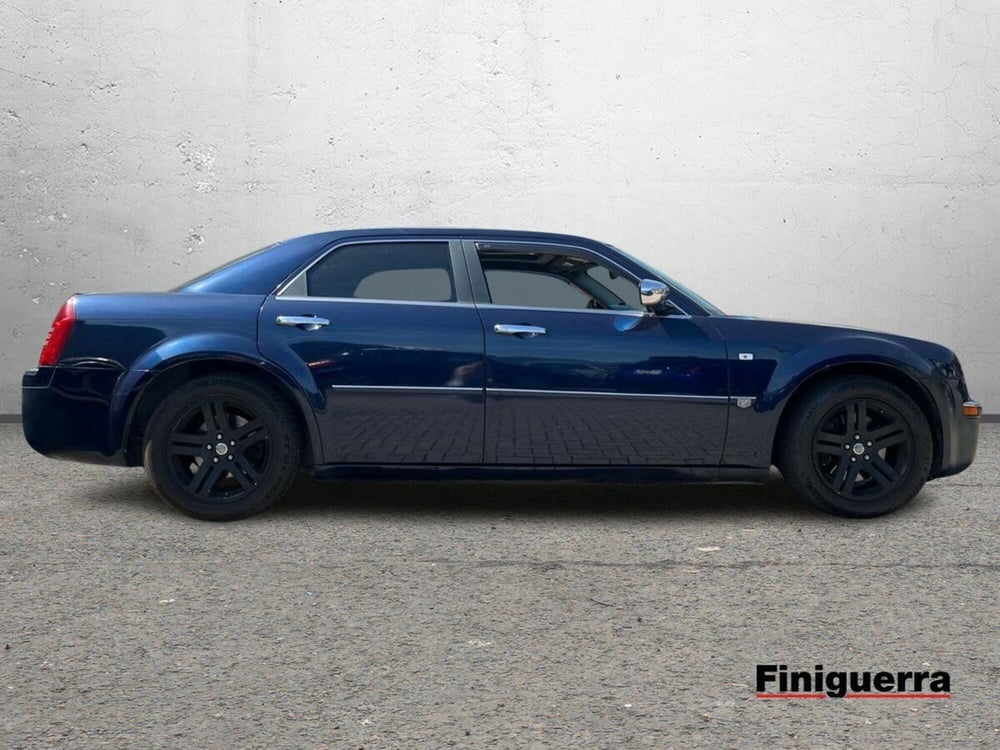 Chrysler 300 C usata a Sondrio (4)