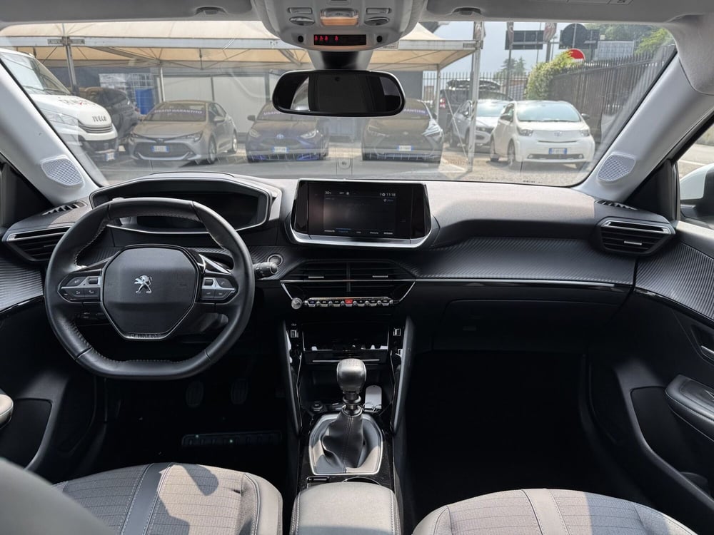 Peugeot 208 usata a Como (6)
