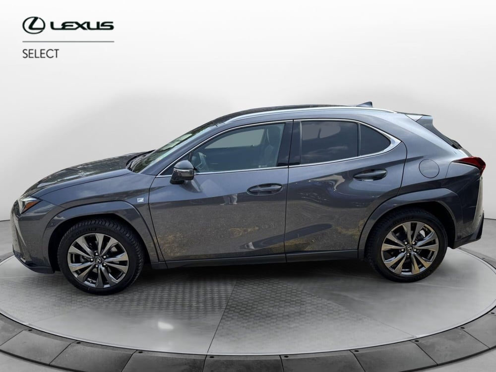 Lexus UX usata a Como (3)