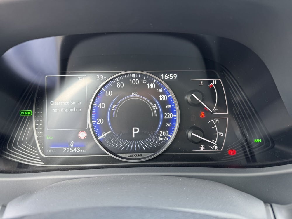 Lexus UX usata a Como (10)