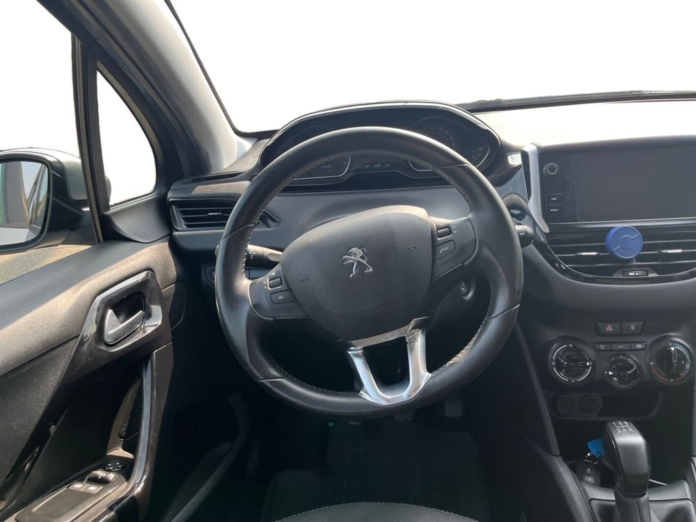 Peugeot 208 usata a Modena (12)