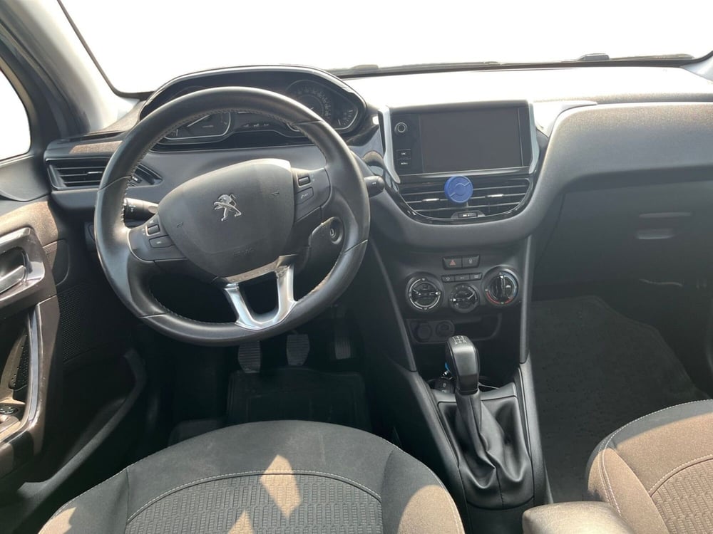Peugeot 208 usata a Modena (14)