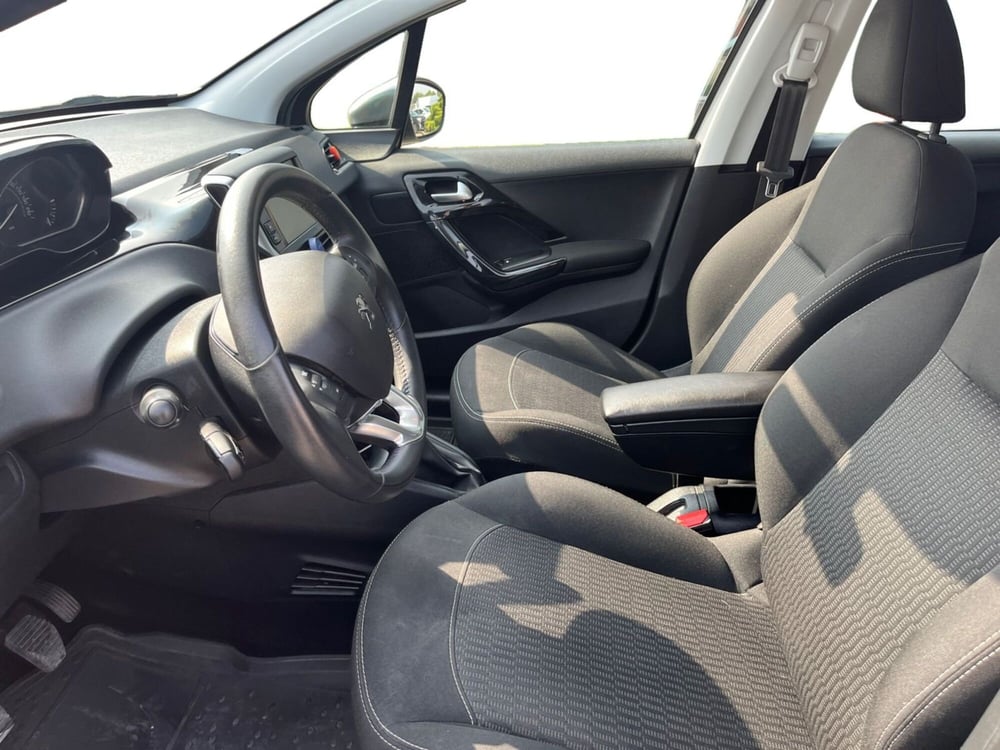 Peugeot 208 usata a Modena (15)