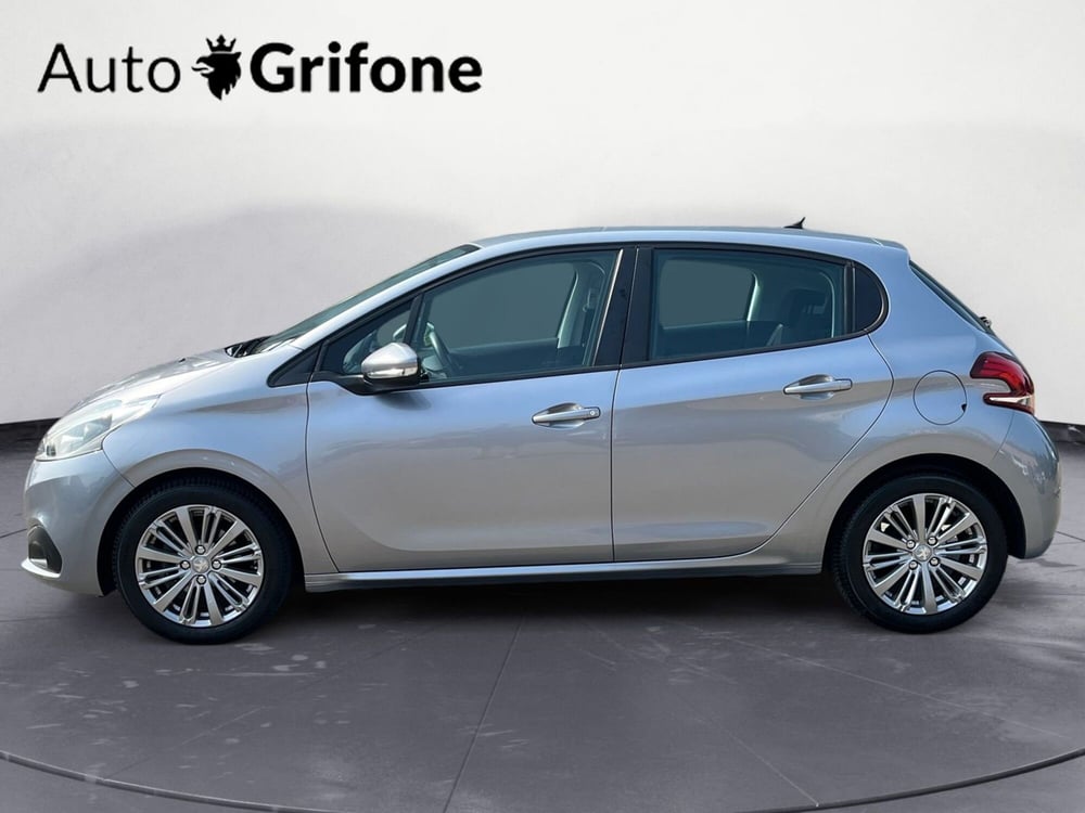 Peugeot 208 usata a Modena (5)