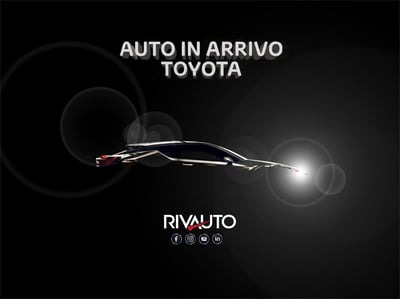 Toyota Hilux 2.D-4D 4WD porte Double Cab Lounge del 2017 usata a Como