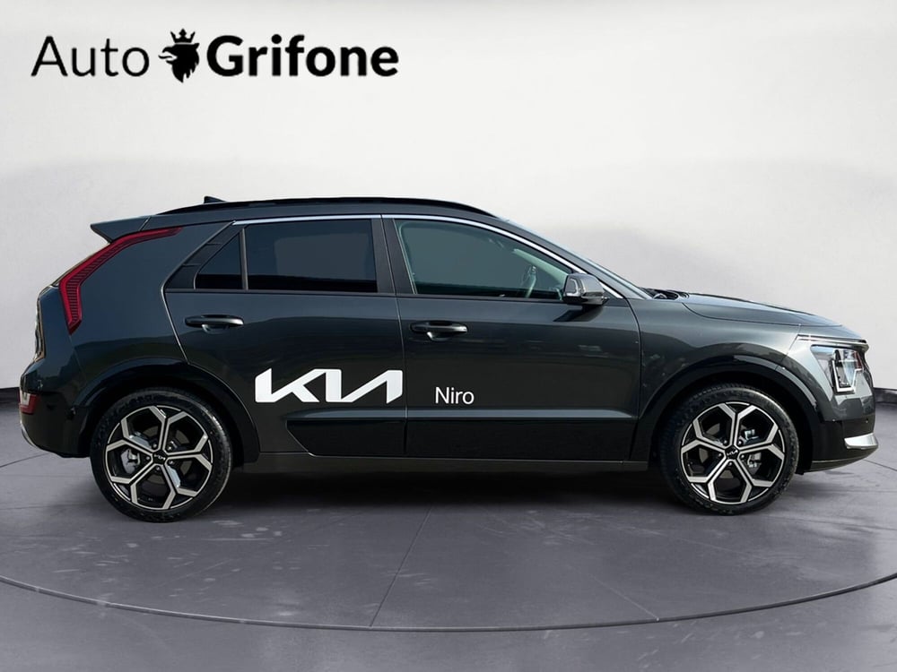 Kia Niro nuova a Modena (7)
