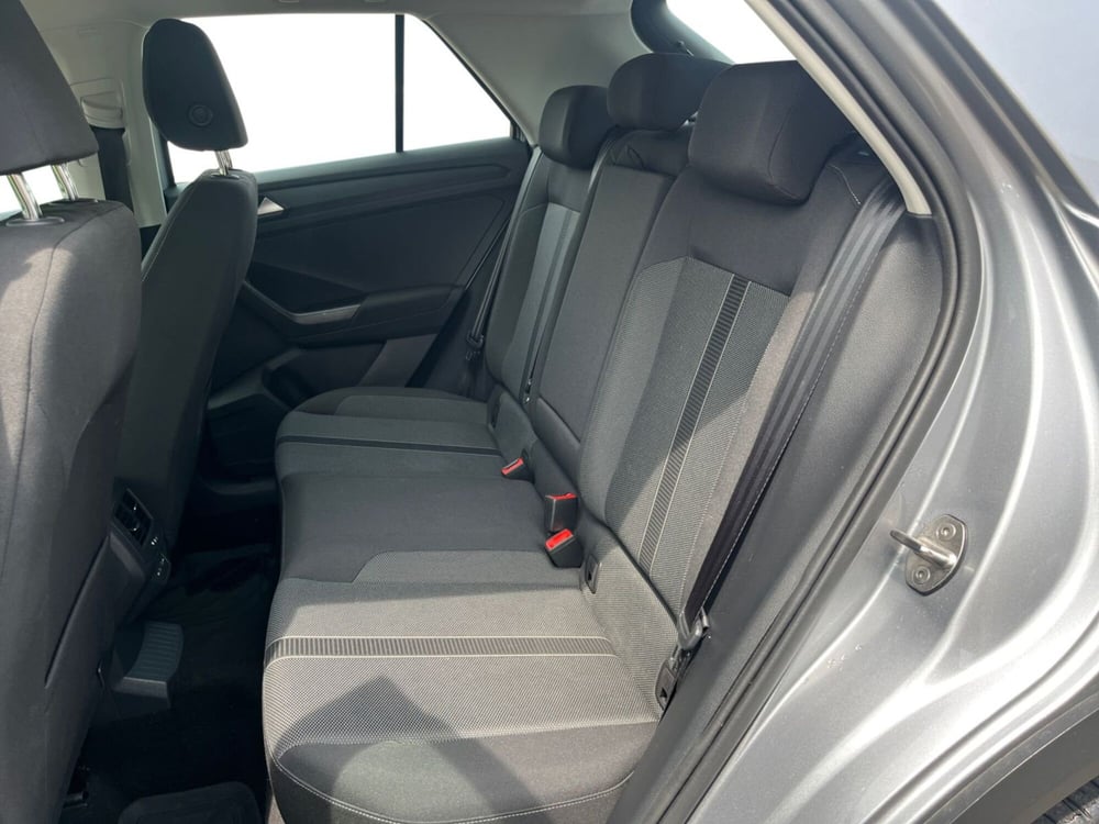 Volkswagen T-Roc usata a Modena (11)