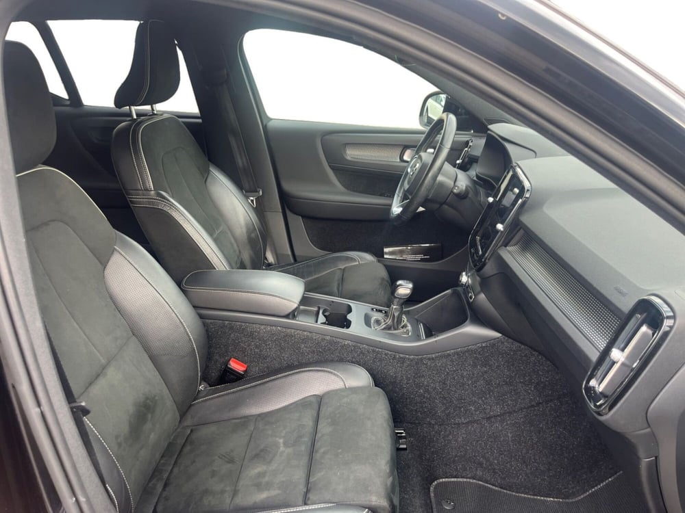 Volvo XC40 usata a Modena (10)