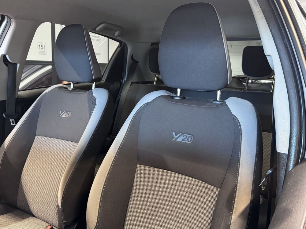 Toyota Yaris usata a Brescia (14)
