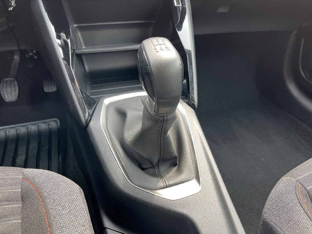 Peugeot 208 usata a Torino (15)