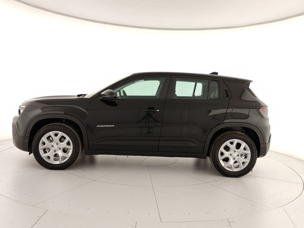 Jeep Avenger nuova a Caserta (8)