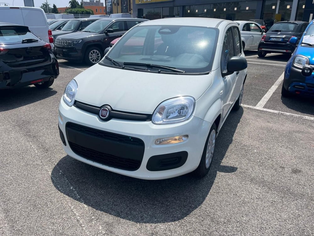 Fiat Panda Cross nuova a Milano
