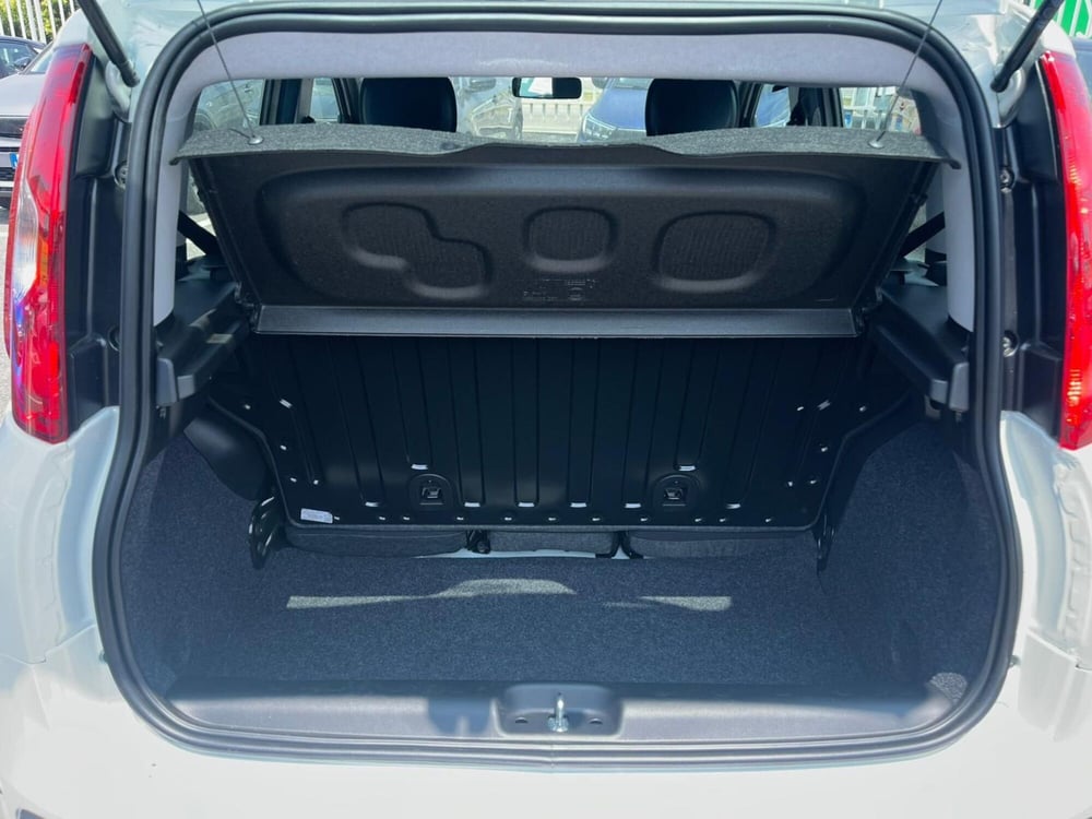 Fiat Panda Cross nuova a Milano (10)