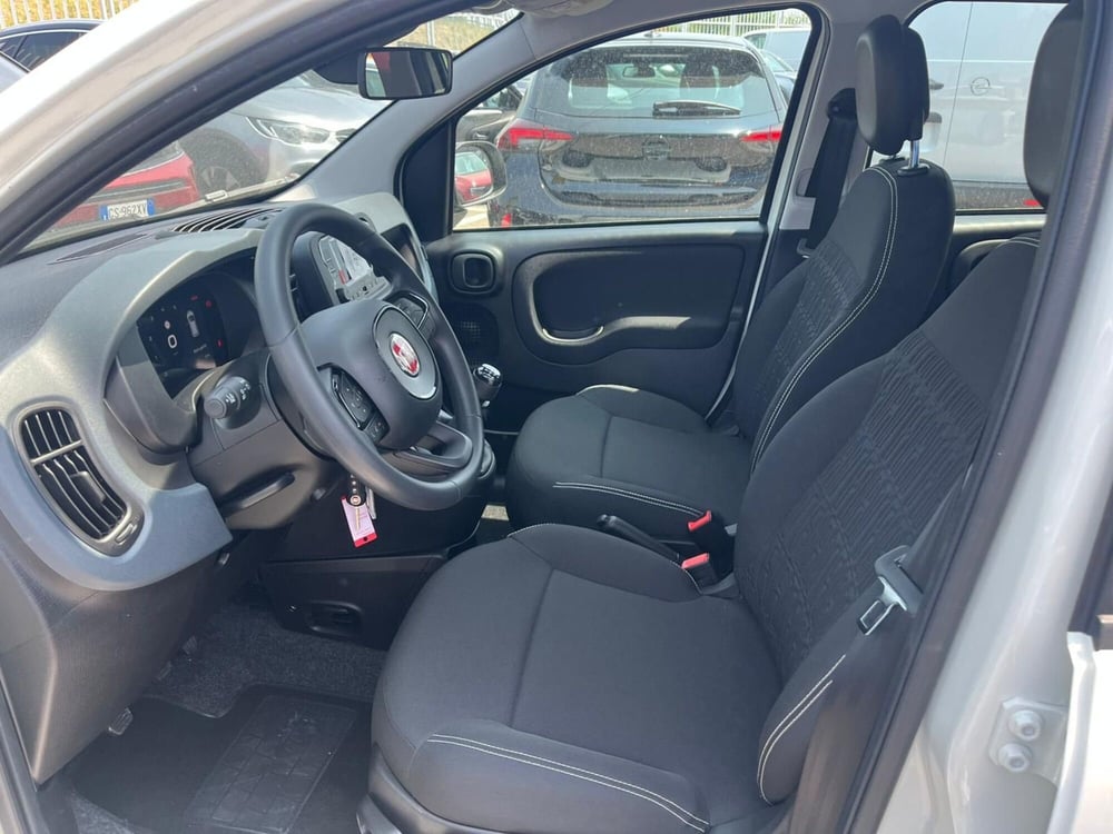 Fiat Panda Cross nuova a Milano (13)