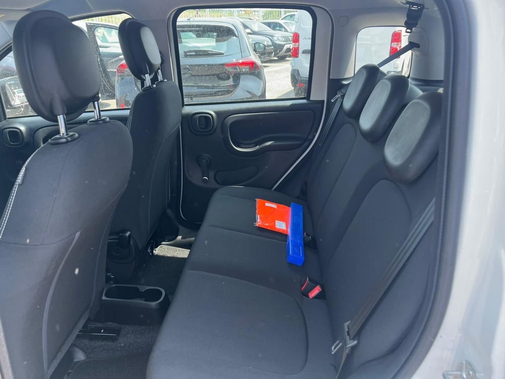 Fiat Panda Cross nuova a Milano (15)