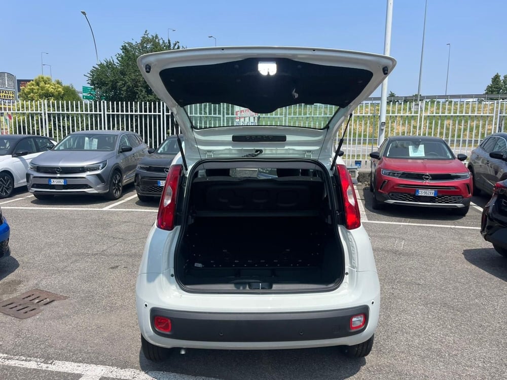 Fiat Panda Cross nuova a Milano (9)