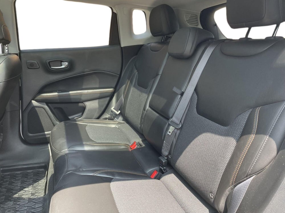 Jeep Compass usata a Prato (12)