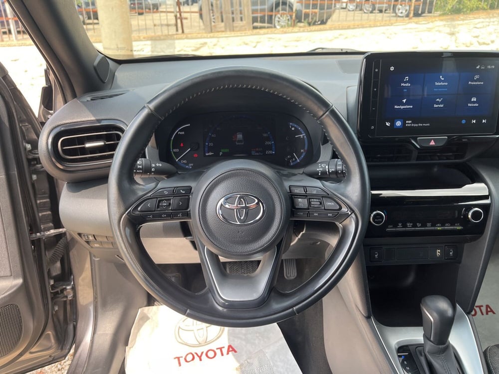 Toyota Yaris Cross usata a Ragusa (11)