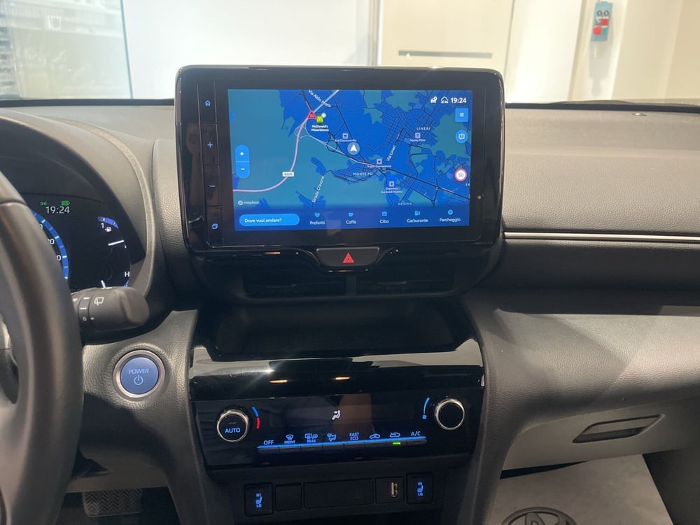 Toyota Yaris Cross usata a Catania (9)