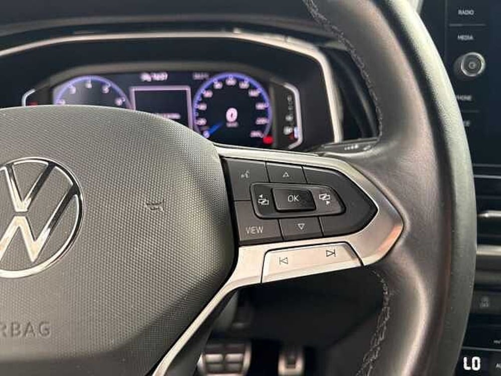 Volkswagen T-Roc nuova a Napoli (15)