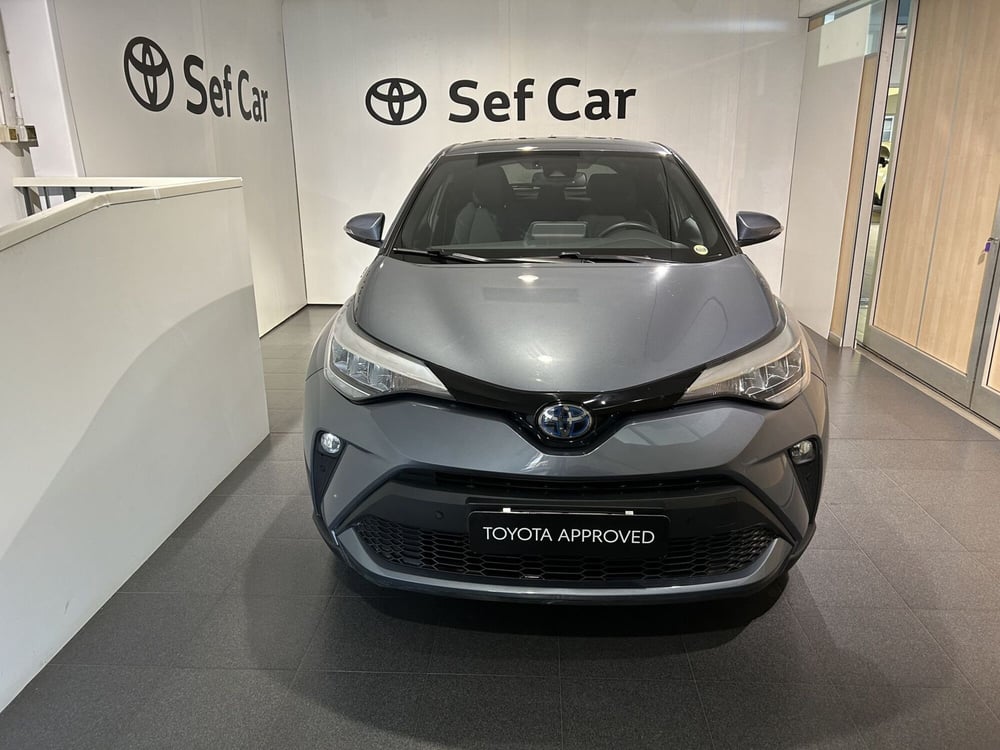 Toyota Toyota C-HR usata a Milano (5)